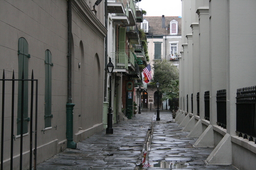 [Picture: Pirate’s Alley]