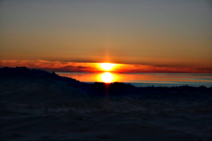 [picture: Winter Sunset over Lake Ontario 2]