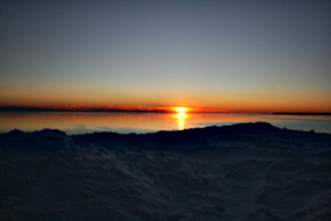 [picture: Winter Sunset over Lake Ontario 5]