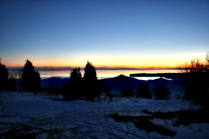 [picture: Sunset over a frozen Lake Ontario 9]