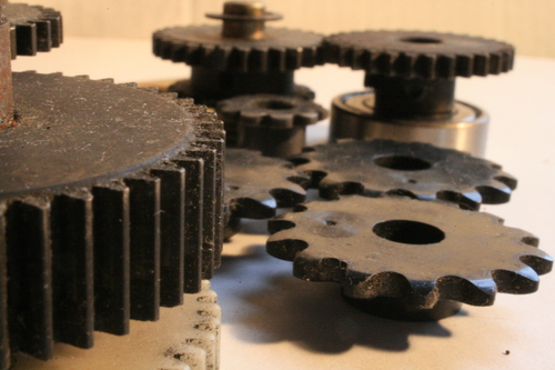 [Picture: Cogs 9: Closer, but with the rear ones in view]