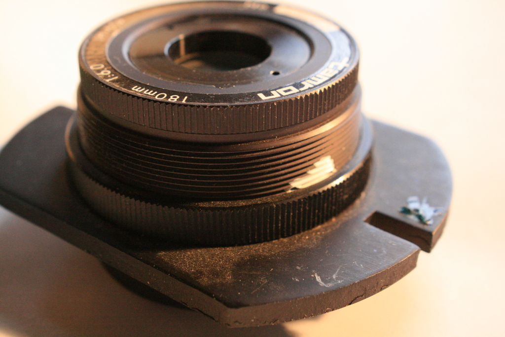 [Picture: tamron photocopier lens 2: side view]