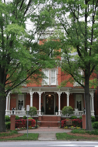 [Picture: Dodd-Hinsdale House 3]