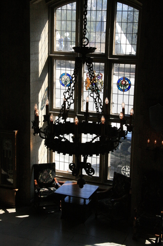 [Picture: Conference hotel, window and chandelier]