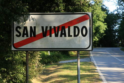 [Picture: No Moer San Vivaldo]