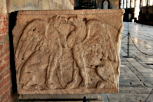 [picture: Second century sarcophagus 4: other gryphons]
