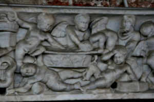 [picture: putti at play 5]