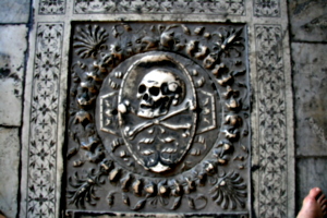 [picture: Skull and Crossbones 2]