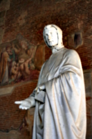 [picture: Statue of Leonardo Fibonacci 8]