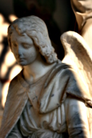 [picture: Monumental angel 1]