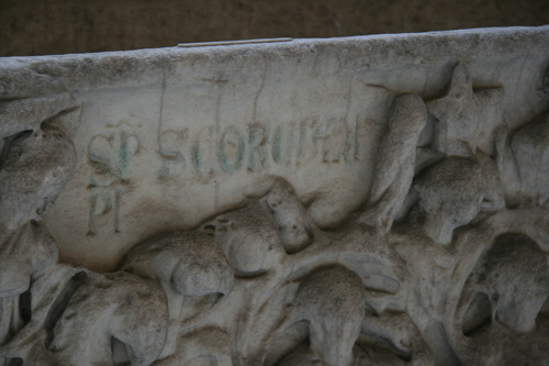 [Picture: Sarcophagus 3: inscription]