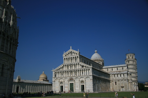 [Picture: Baptistry, Cemetary, Cathedral and Tower 2]