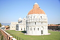[Picture: Baptistry and Cathedral]