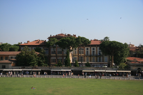 [Picture: Buildings opposite the Cathedral]