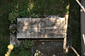 [Picture: Jewish Cemetary 29: Looking down]