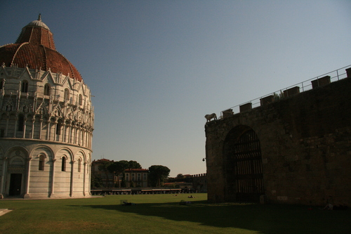 [Picture: Baptistry and Wall]