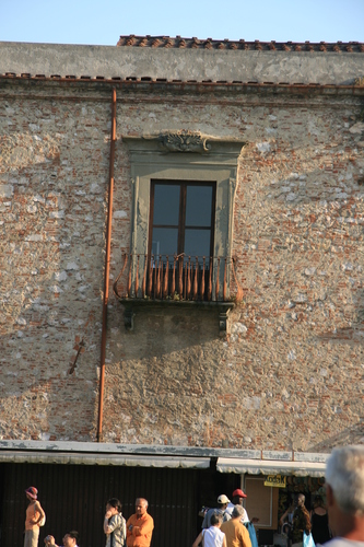[Picture: Balcony]
