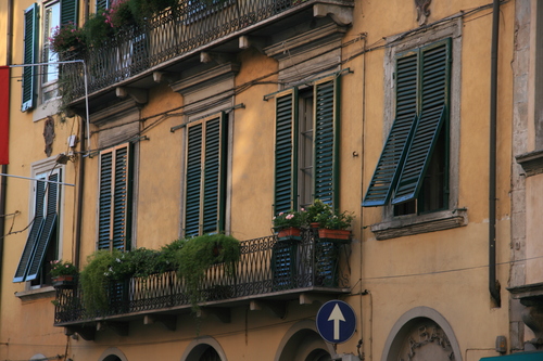 [Picture: Balcony]