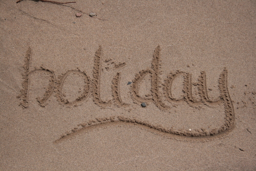 [Picture: holiday in sand 1]