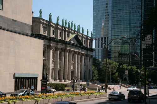 [Picture: Roman catholic cathedral in Montreal 2]