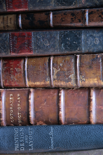 [Picture: Pile of old books N]