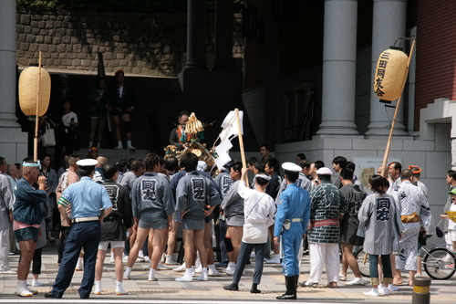 [Picture: Procession 2: with lanterns]