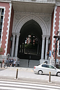 [Picture: East Gate]