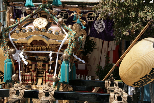 [Picture: Mikoshi closeup 3]