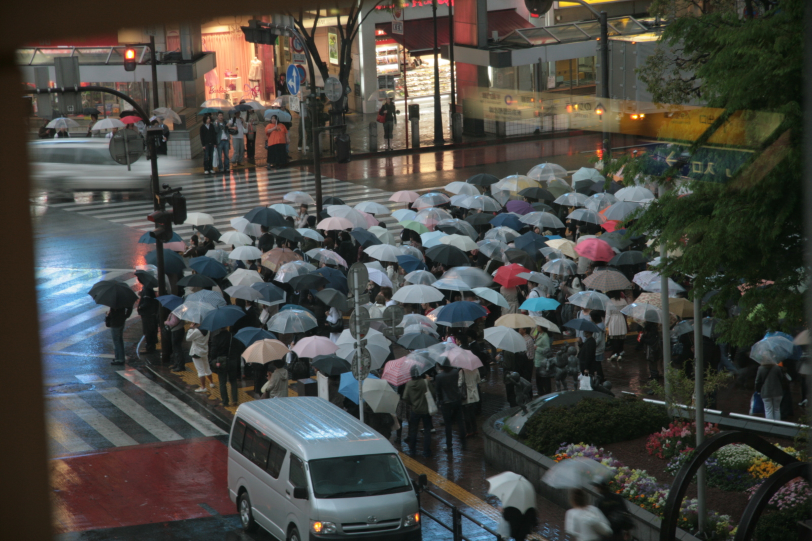[Picture: Rainy day in japan 1]