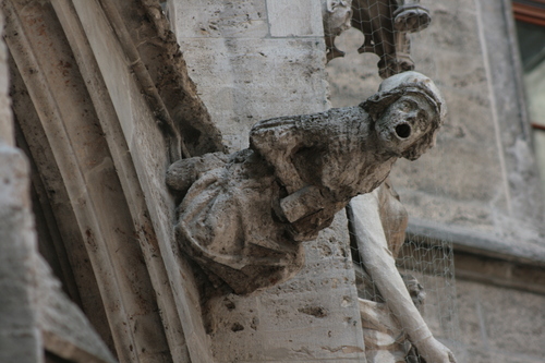 [Picture: Gargoyle 12]