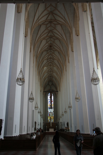 [Picture: Church interior 1]