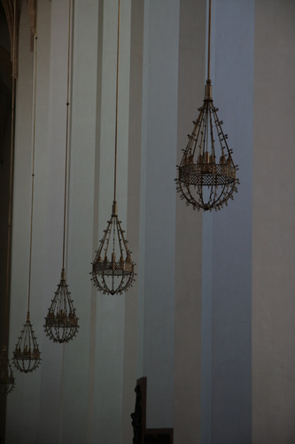 [Picture: Chandeliers 3]
