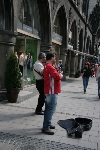 [Picture: Buskers]