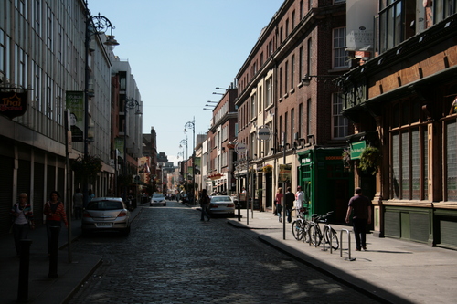 [Picture: Cobbled street 1]