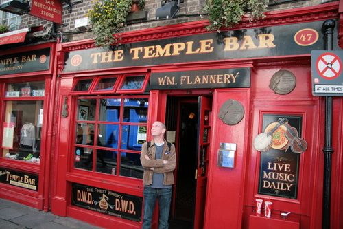 [Picture: The Temple Bar]