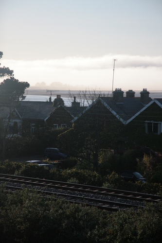 [Picture: Houses by the sea 1]