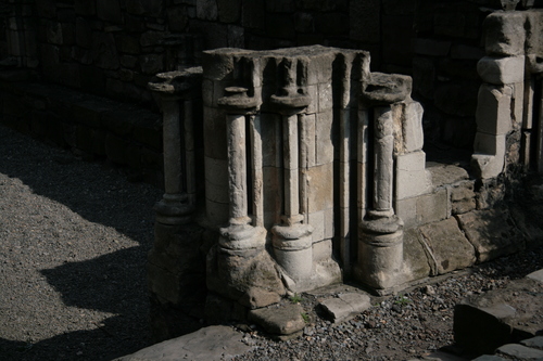 [Picture: Pillar Base]