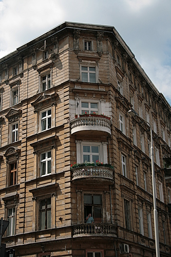 [Picture: Stone balconies]