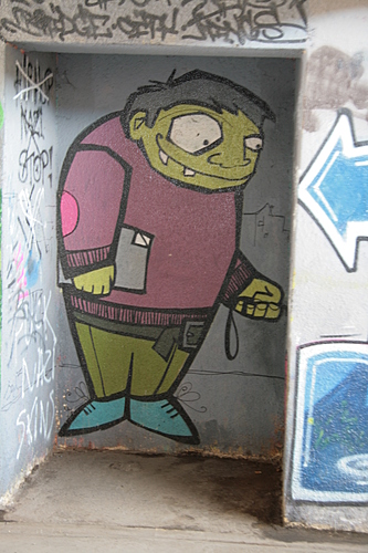 [Picture: Underpass Creature]