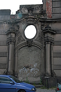 [Picture: Old entrance-way 1]
