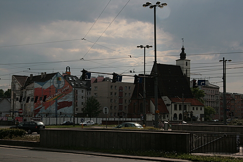 [Picture: Wires, Church, Buildings]