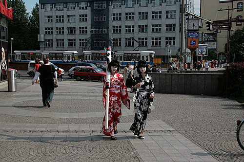 [Picture: Japan comes to Poland]