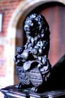 [picture: Plantin-Moretus Statuette of a Lion]